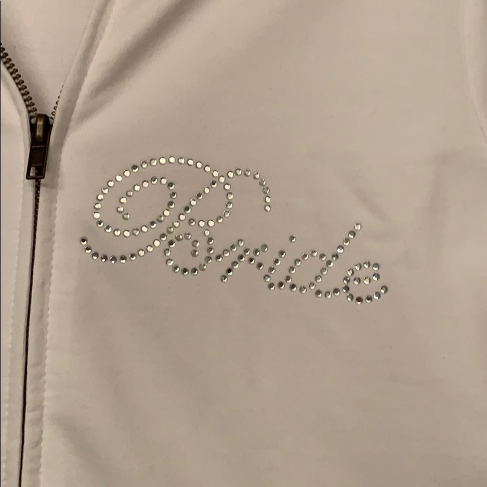 Bride zip-up - Picture 2 of 3